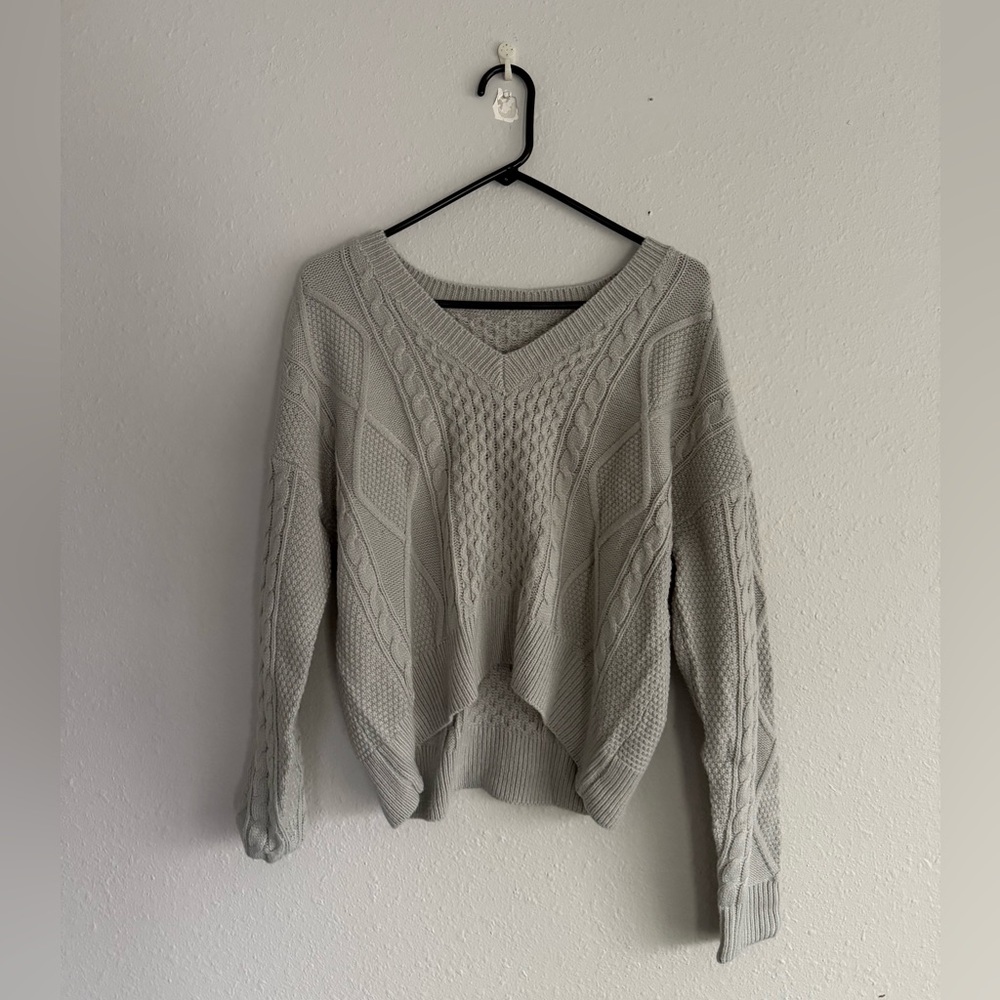 gray crop sweater